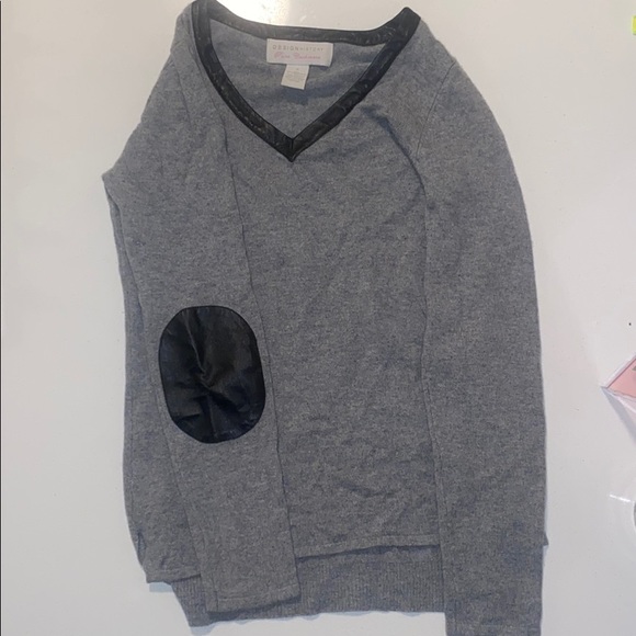 Pure Cashmere Sweater - Picture 2 of 7